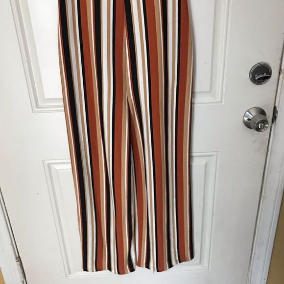 UO Delany Straight-Neck Striped Jumpsuit - Picture 4 of 12